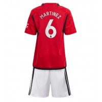 Manchester United Lisandro Martinez #6 Hjemmedraktsett Barn 2023-24 Kortermet (+ Korte bukser)